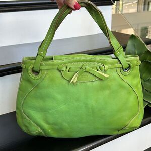 Kate Spade apple green, genuine, leather shoulder handbag purse, bow satchel